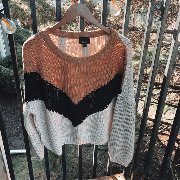 SOLD VICI Prospect Park Chevron Sweater - Picture 5 of 8